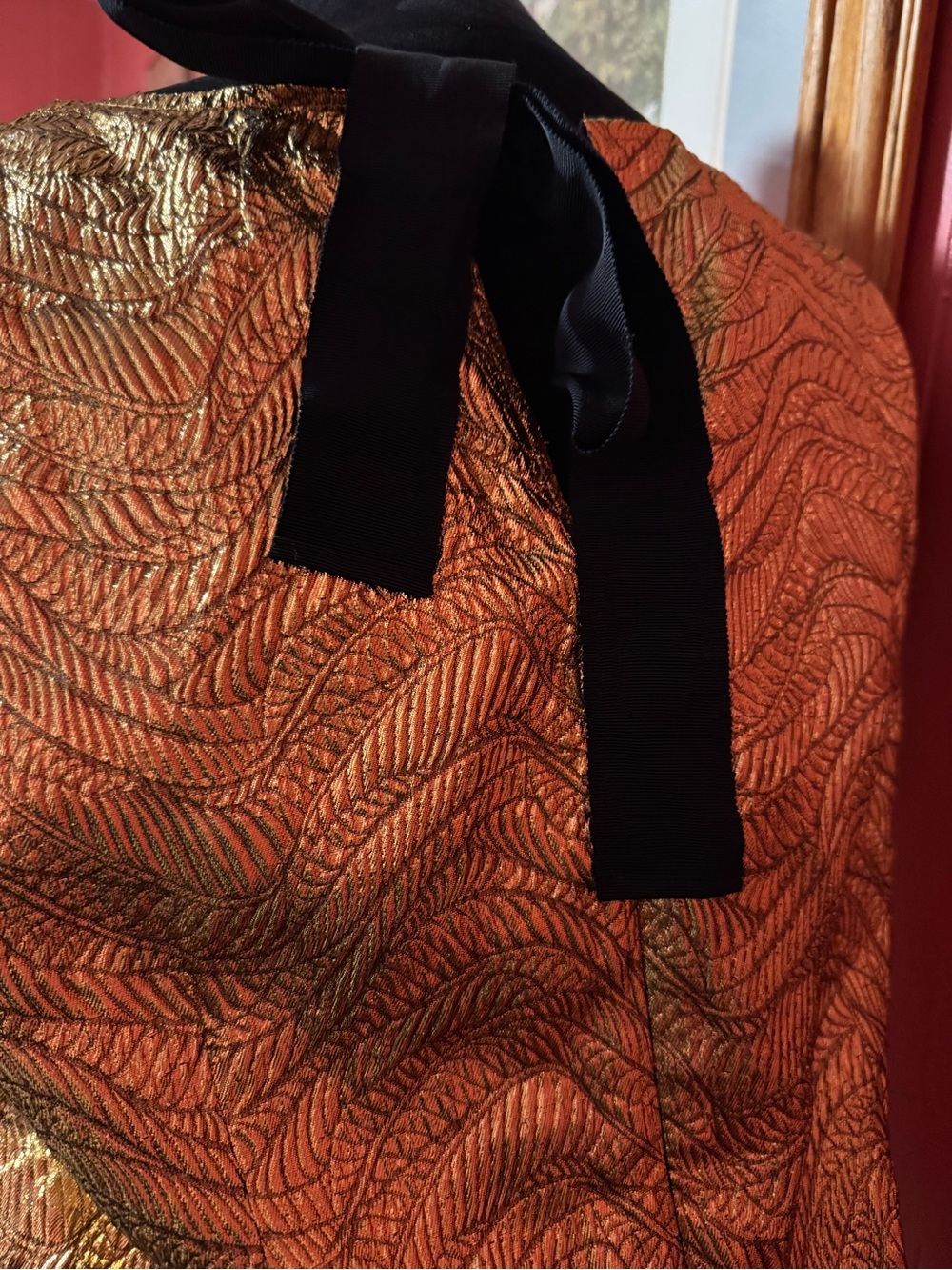 J. Crew Metallic Gold Wavy Jacquard Shell Top - Picture 3 of 3